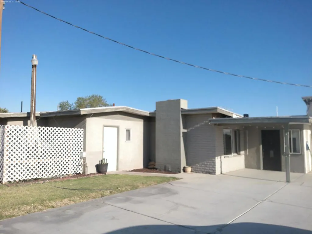 54878 Harrison Street, Thermal, California 92274 home-pic-4